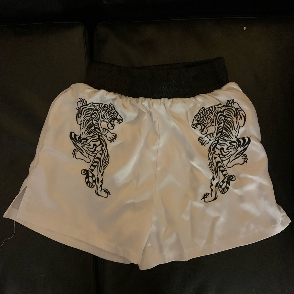 🧧Tiger print shorts